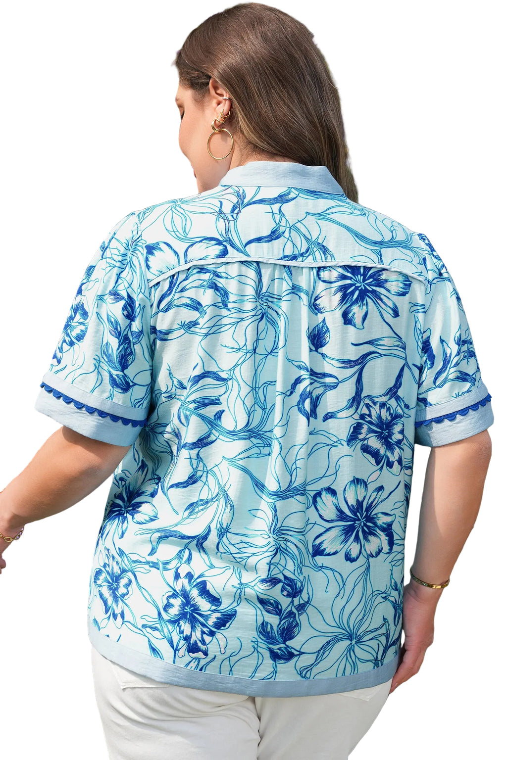 Sky Blue Plus Size Scalloped Trim Floral Short Sleeve Blouse